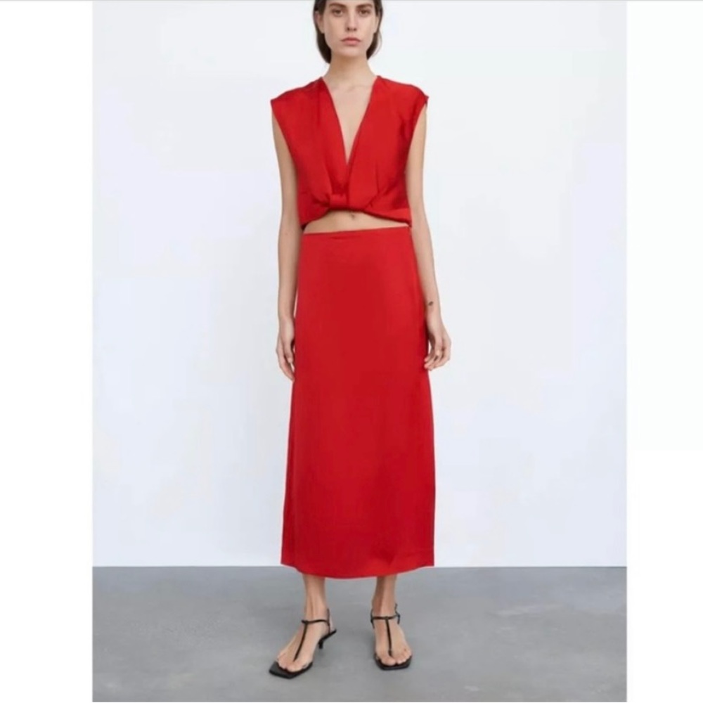 Zara Red Satin Midi Skirt